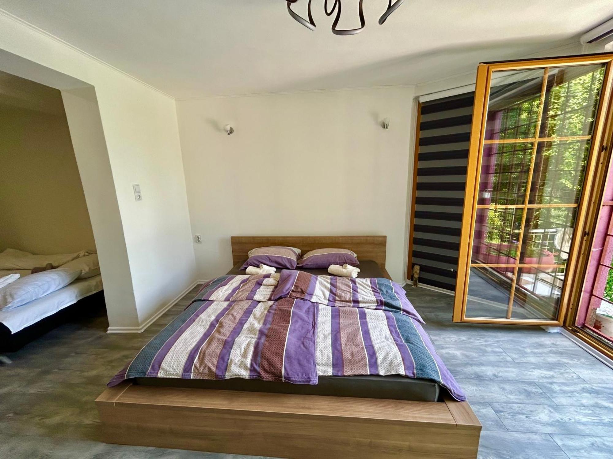 סראייבו Peaceful Pleasure Apartment & Free Private Parking מראה חיצוני תמונה