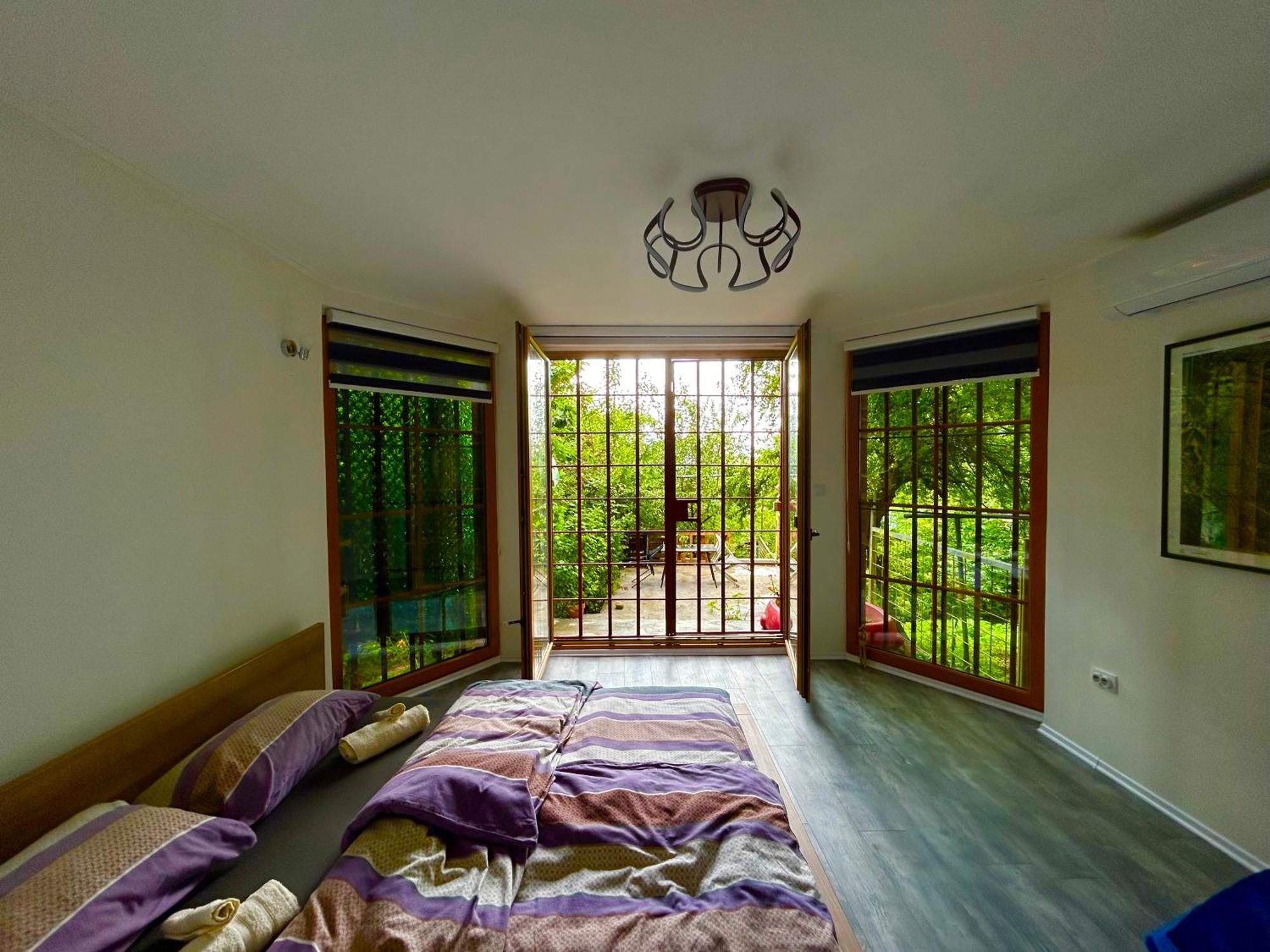 סראייבו Peaceful Pleasure Apartment & Free Private Parking מראה חיצוני תמונה